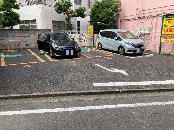 三井のリパーク 西池袋3丁目第4 駐車場 の写真 2
