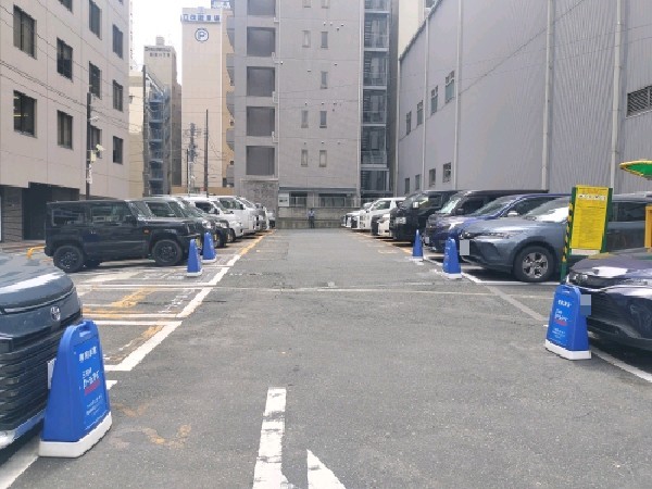 リパーク新宿1丁目第7 の写真 2