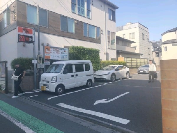 四ツ谷 駐車場 の写真 1