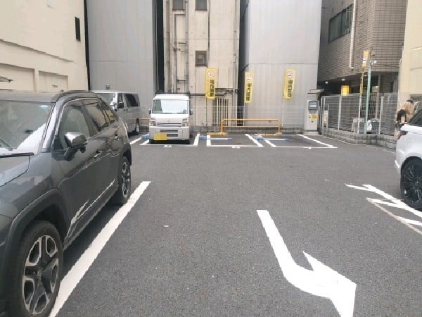 タイムズ銀座ガス灯通り第2 の写真 2