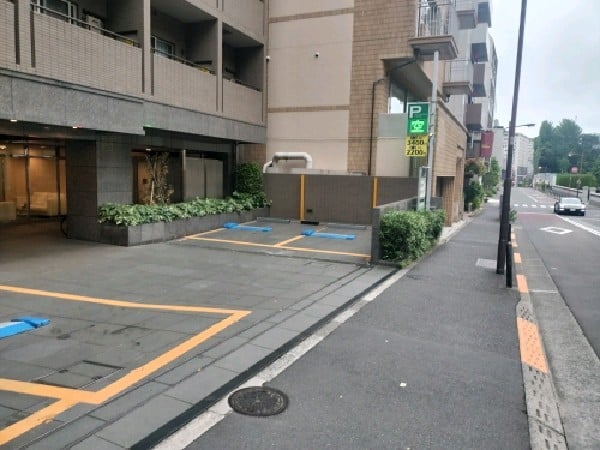 大栄パーク 麹町 の写真 1