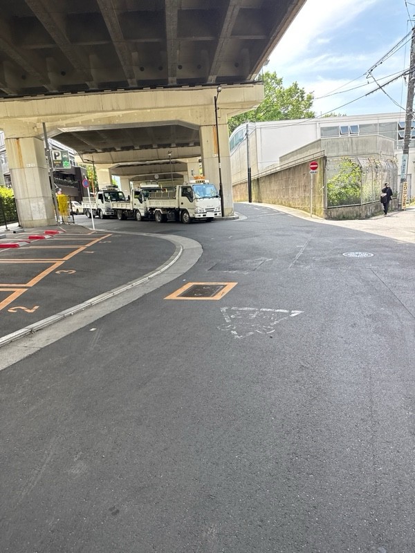 亀屋橋(2)駐車場 の写真 1