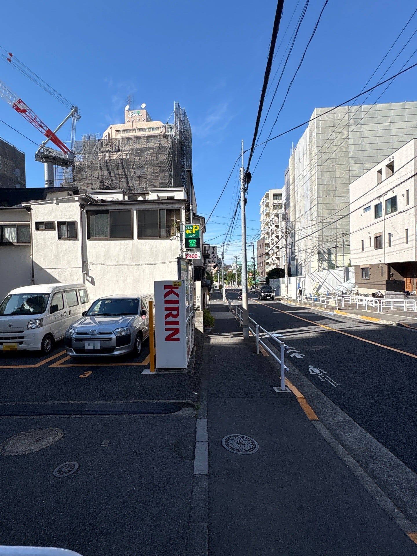エイブルパーキング新宿区若松町(コインパーキング) の写真 1
