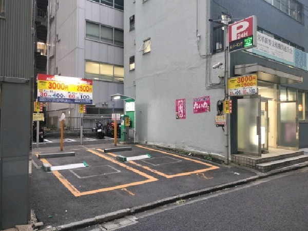 AIパーキング神田錦町 の写真 1