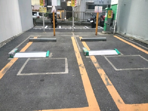 AIパーキング神田錦町 の写真 2