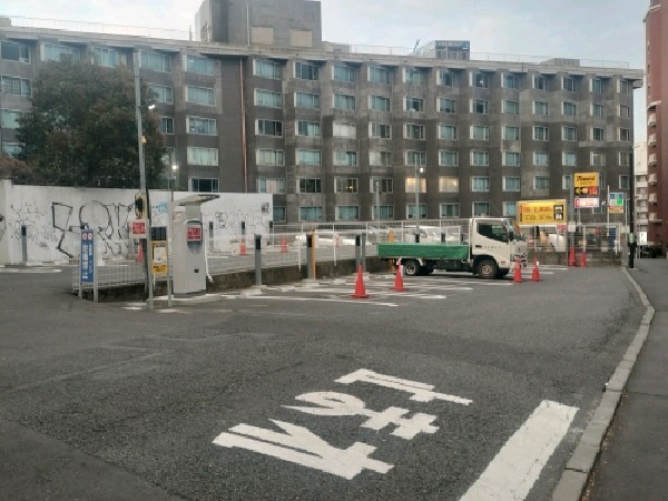 タイムズ原宿駅前表参道口第2 の写真 1