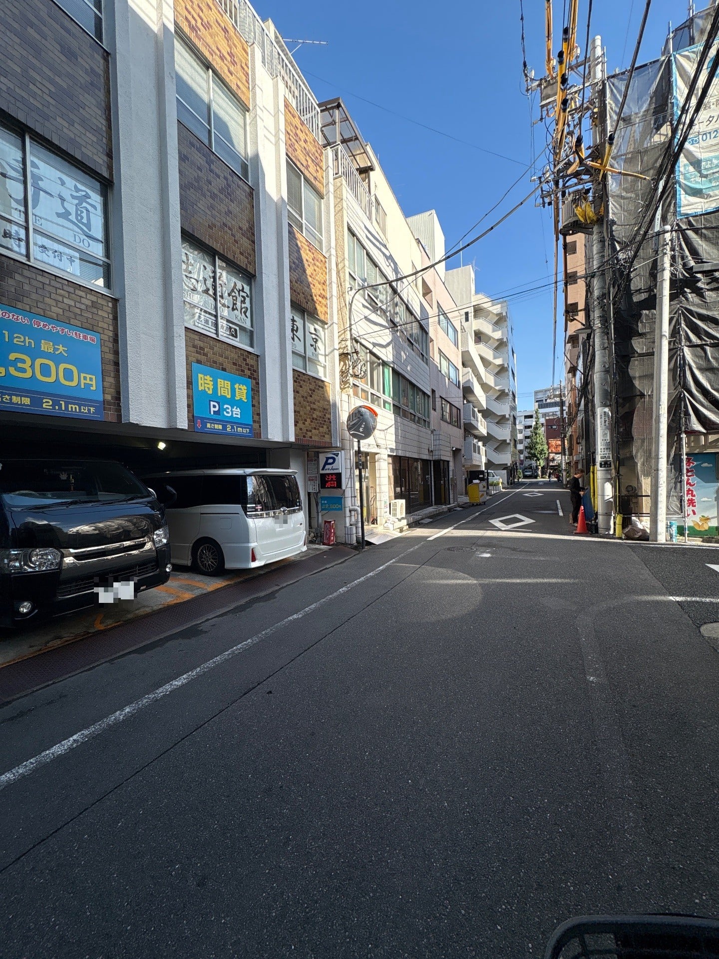 パークジャパン本郷第6駐車場 の写真 1