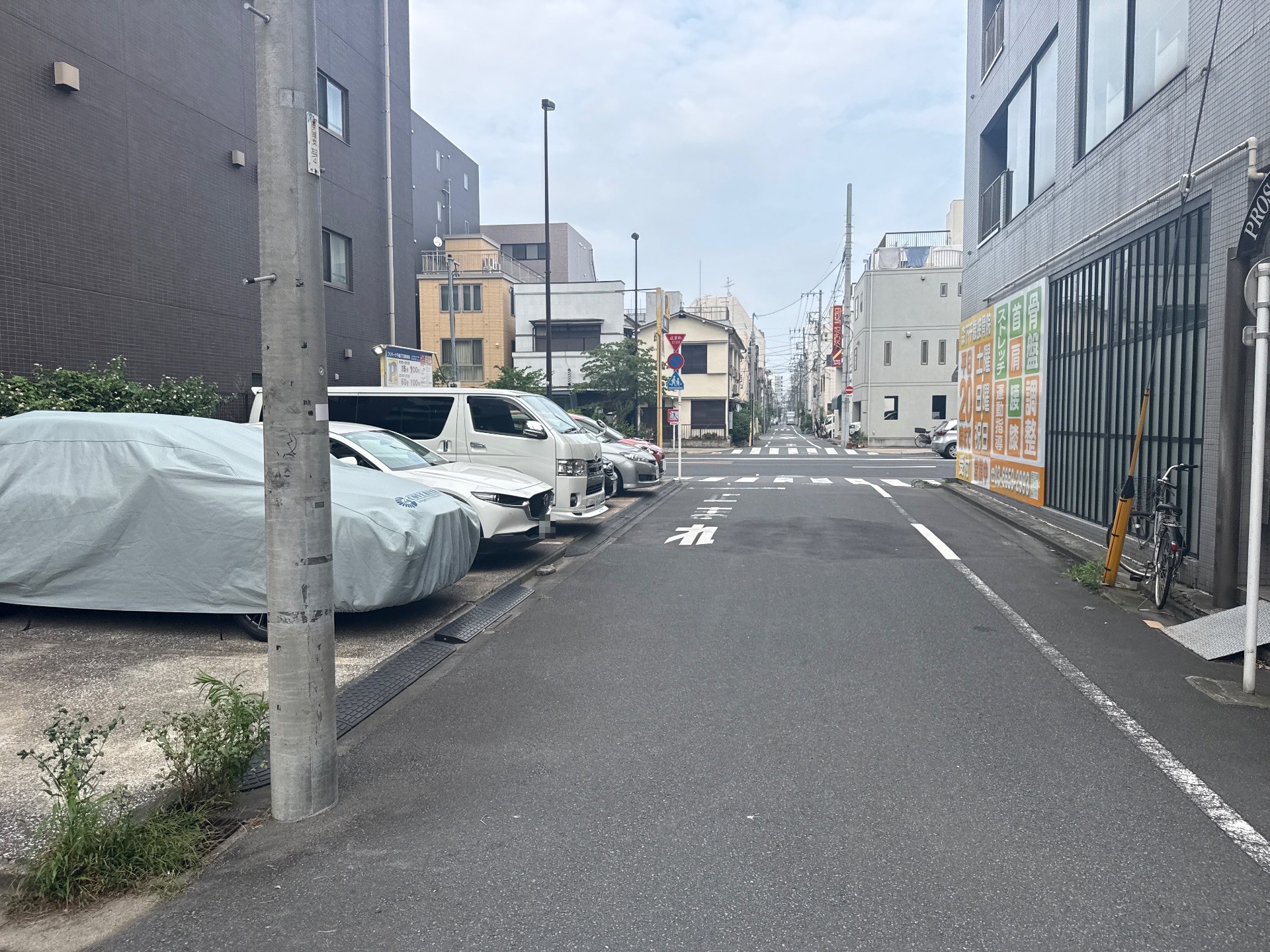 フジパーク千歳3丁目駐車場 の写真 1