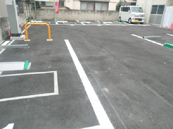 フォレスト笹塚パーキング の写真 2