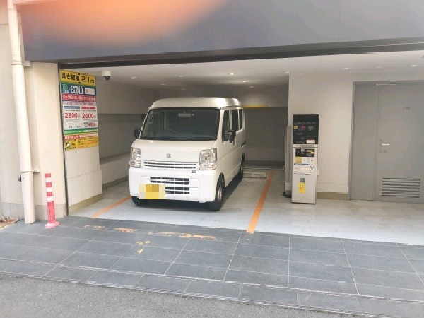 エコロパーク アドバンテック南青山ビル駐車場 の写真 2