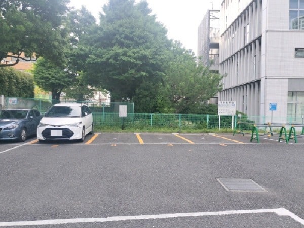 百人町四丁目第5アパート駐車場 の写真 2