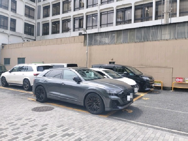 東洋カーマックス 新宿御苑前駐車場 の写真 2