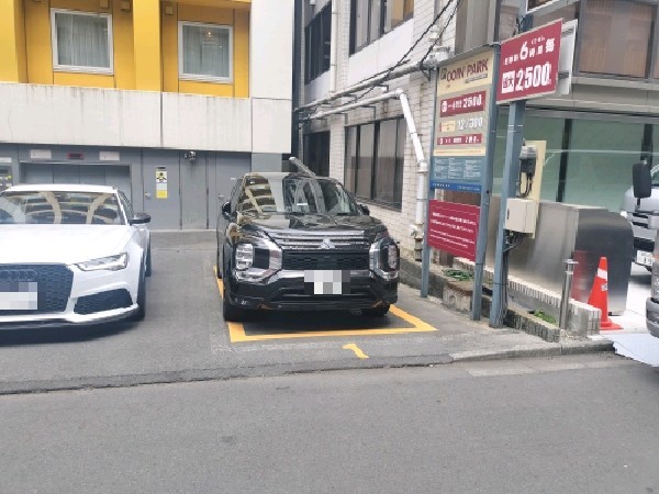 コインパーク新宿1丁目第4 の写真 2