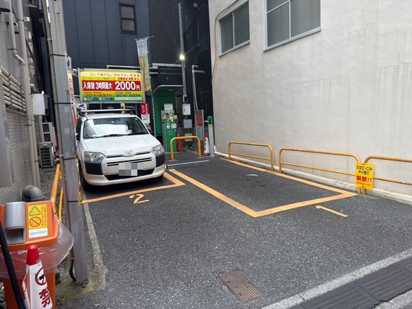 エイブルパーキング銀座8丁目 の写真 2