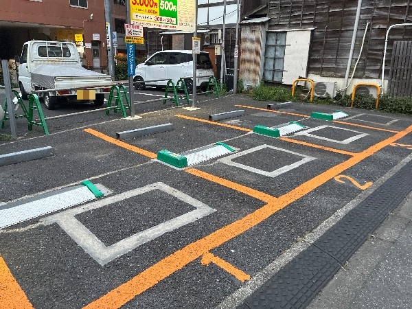 NBパーキング日本橋箱崎町 の写真 2