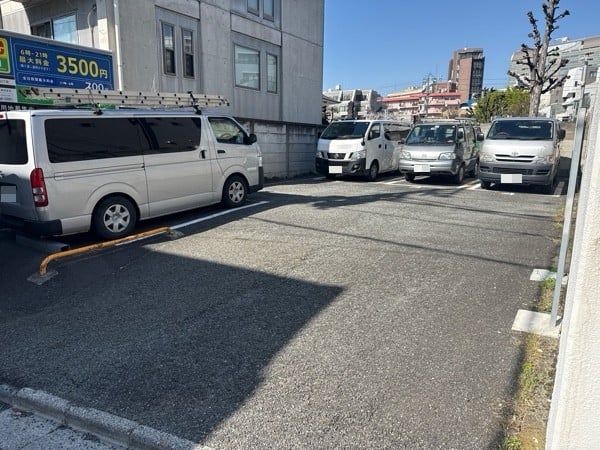 NPC24H恵比寿南2丁目パーキング の写真 2