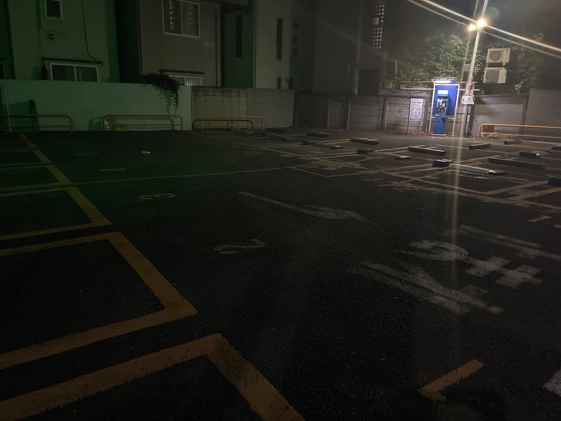 ユニマットパーキング西麻布2丁目第1 の写真 2