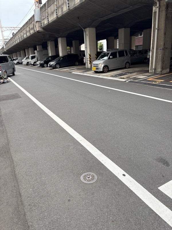 Parking in 亀沢2丁目 の写真 1