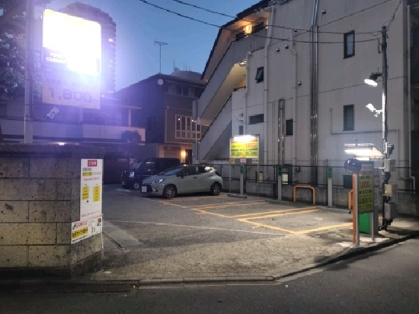 東洋カーマックス 西早稲田駐車場 の写真 1