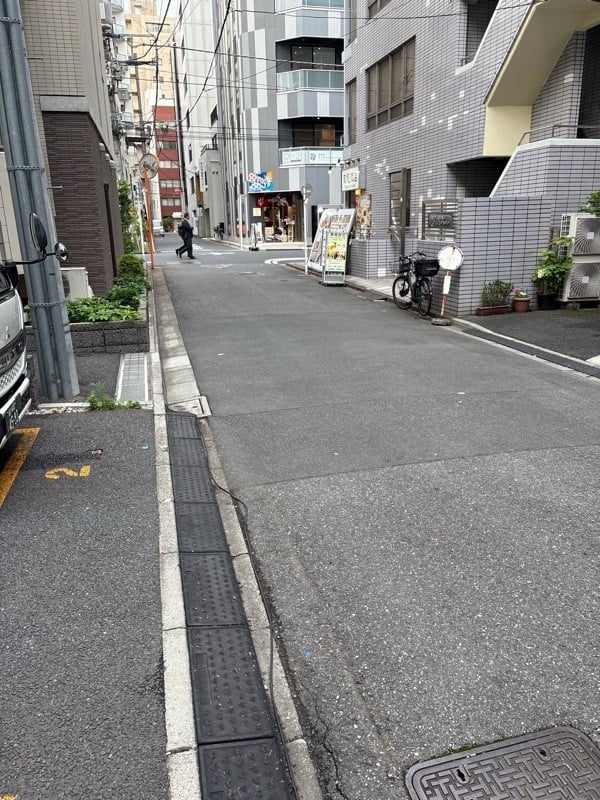 ユアー・パーキング神田神保町第4駐車場 の写真 1