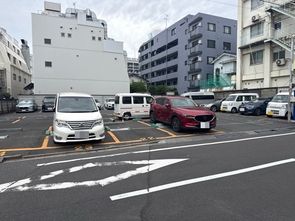 目黒本町駐車場 の写真 2