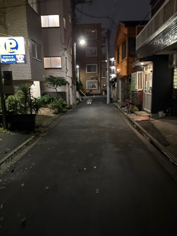 シスコンパーク西新宿5丁目 の写真 1