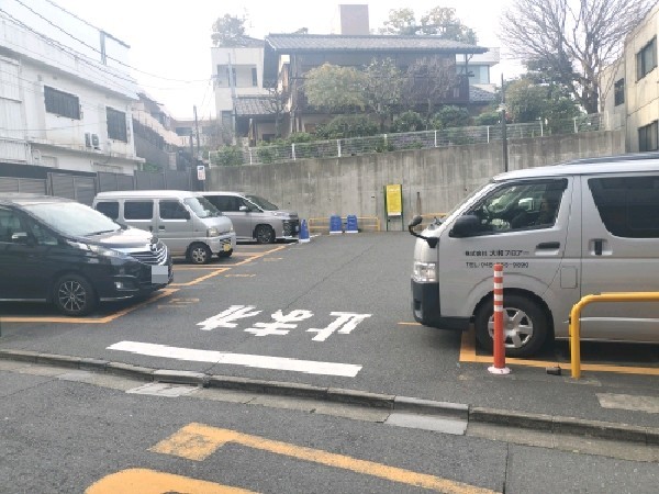 リパーク西麻布2丁目第8 の写真 2