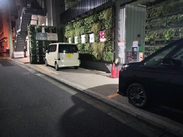 D-Parking 九段タワー平面駐車場 の写真 2