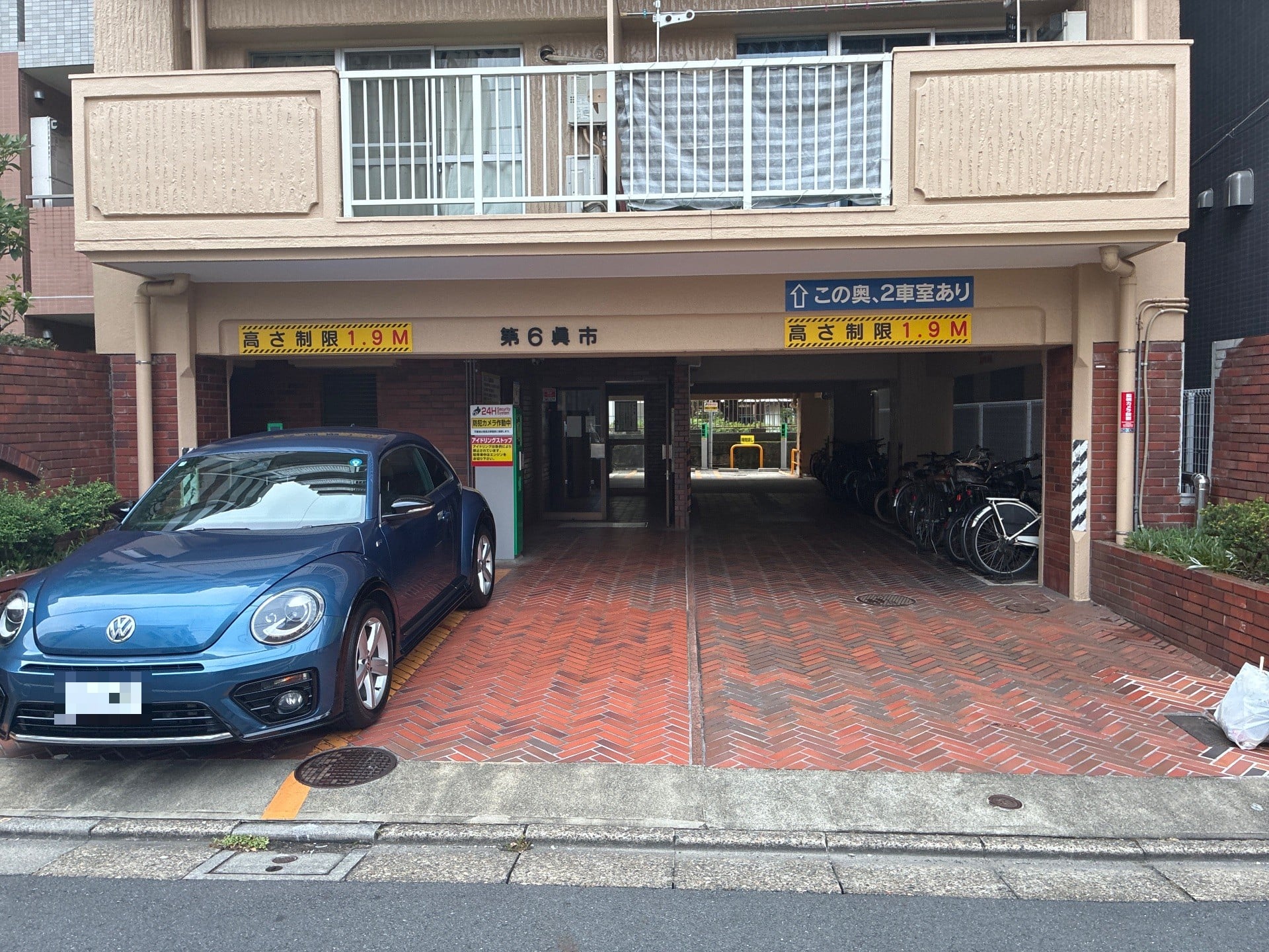 東洋カーマックス 東駒形4丁目駐車場 の写真 3