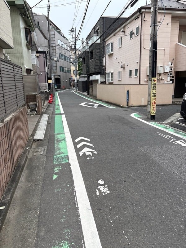 NPC24H代々木上原駅前第2パーキング の写真 1