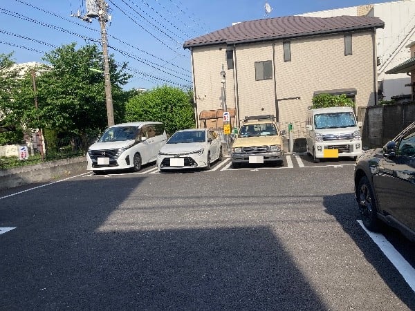 エイブルパーキング代沢4丁目第2 の写真 2