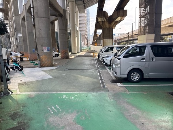 Parking in 港南3丁目 の写真 2