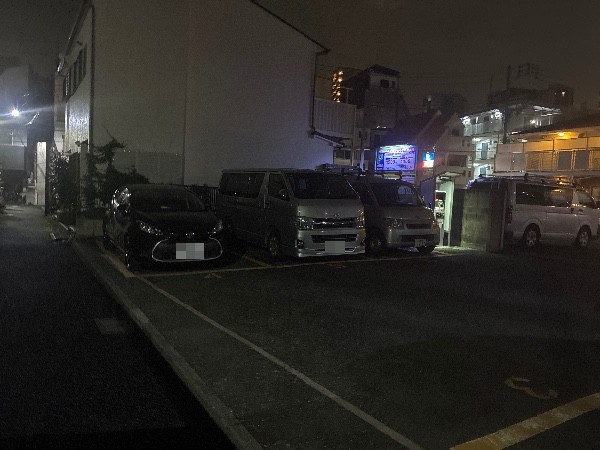 エコロパーク 新宿第13駐車場 の写真 1