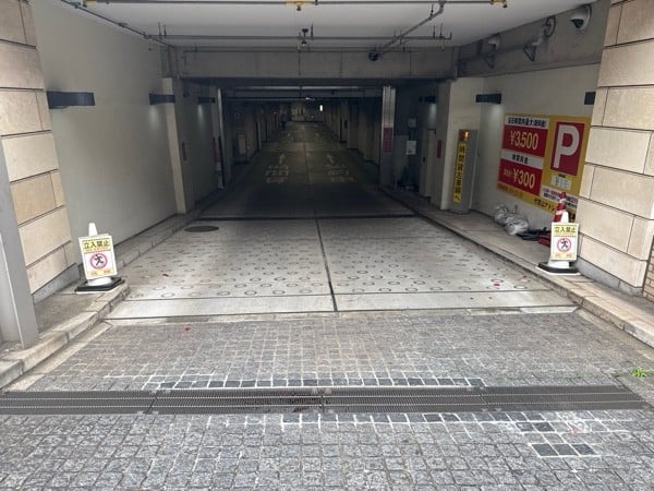 代官山アドレス有料駐車場 の写真 2