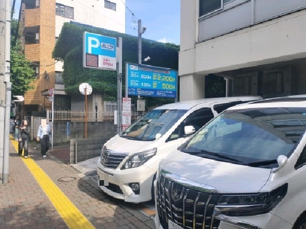 パークジャパン百人町第5駐車場 の写真 1