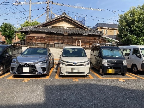 エコロパーク 代沢4丁目第1駐車場 の写真 2