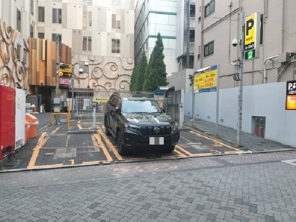 NTTル・パルク赤坂見附第1駐車場 の写真 1