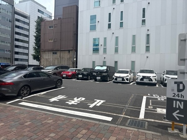 Dパーキング 汐留イタリア街北 の写真 2