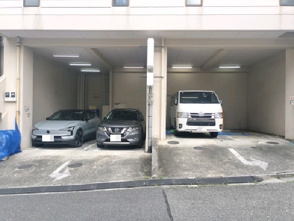 NPC24H新宿愛住町パーキング の写真 2