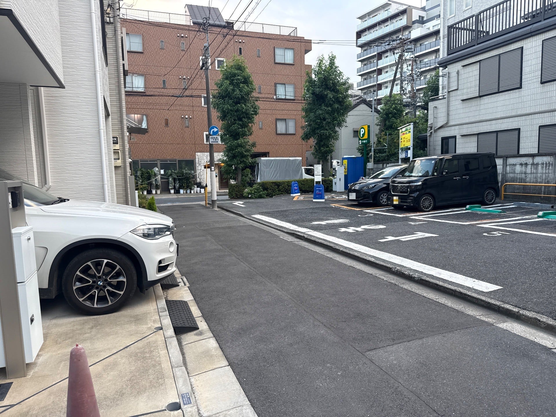 リパーク新大橋2丁目第5 の写真 1