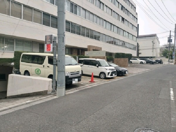 エコロパーク 巖ビル駐車場 の写真 1