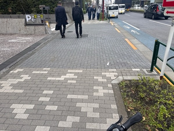 Wビル 駐車場 の写真 1