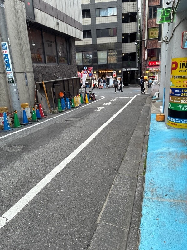新宿駐車場 の写真 1
