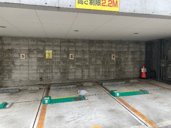 三樹パーキング 神泉町No2 の写真 2