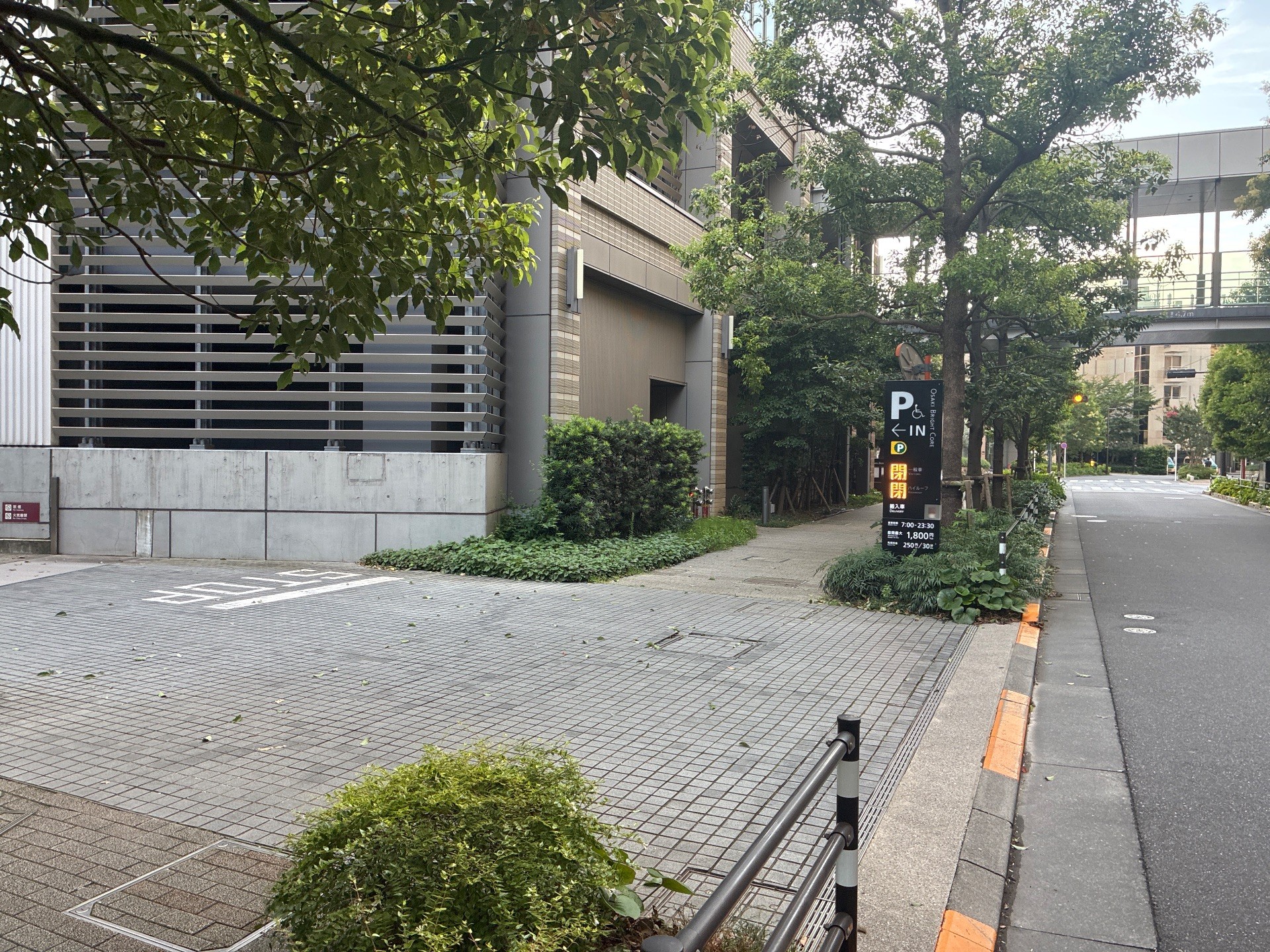 リパーク大崎ブライトコア駐車場 の写真 1