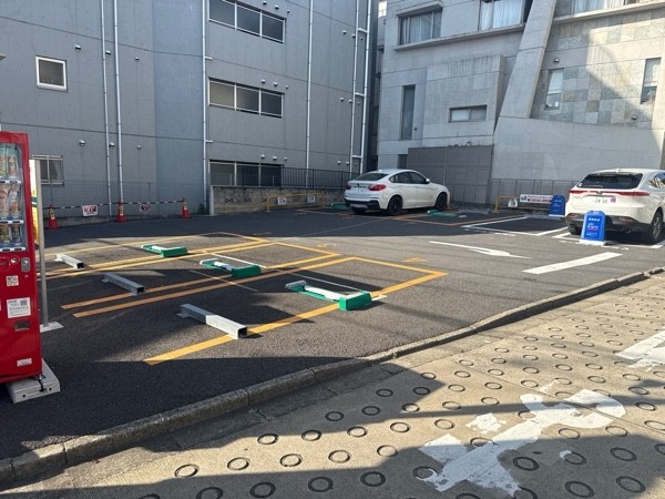三井のリパーク目黒青葉台3丁目第4 の写真 2