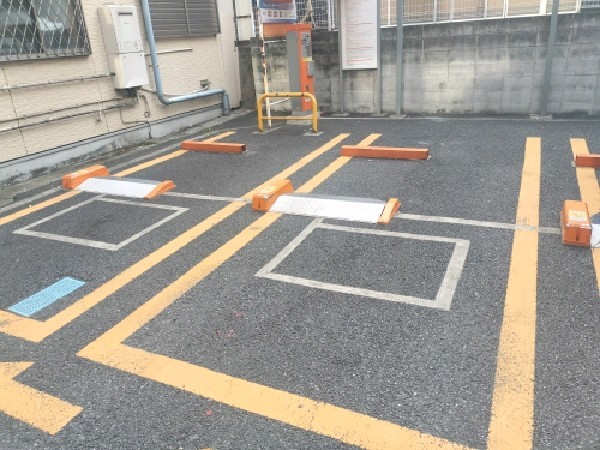 ナビパーク西麻布第1駐車場 の写真 2
