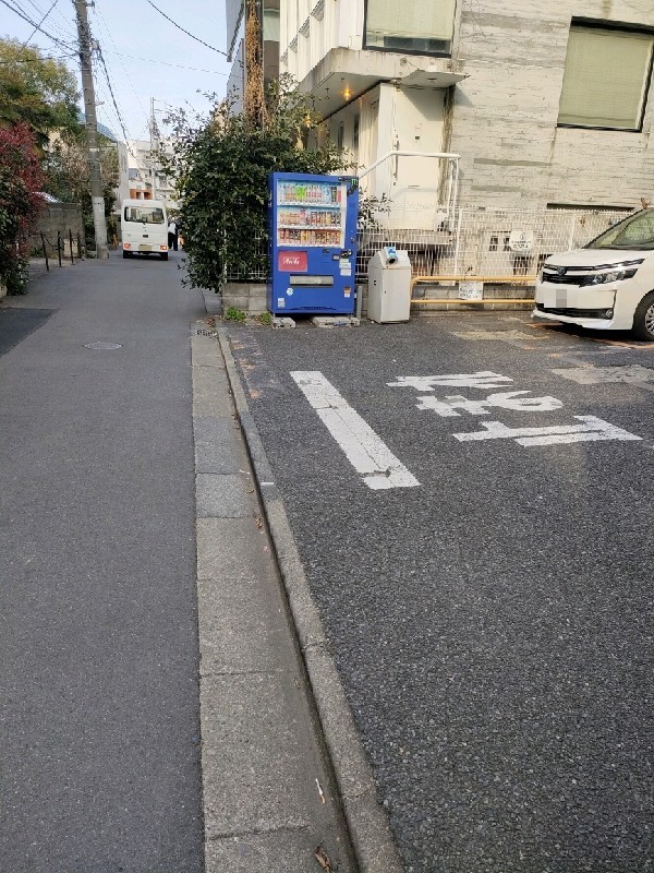 リパーク神宮前5丁目第12 の写真 1