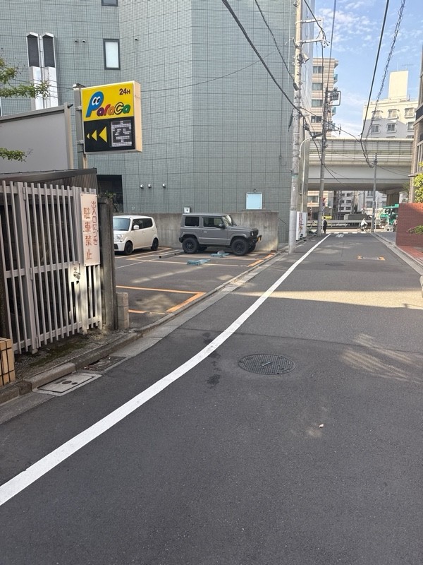 パラカ港区南青山第12 の写真 1