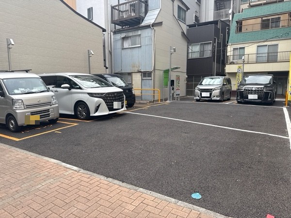 ユアー・パーキング湊第4駐車場 の写真 2